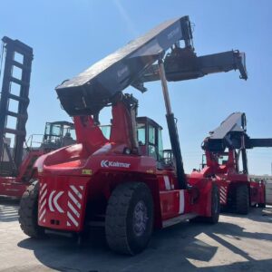 Portacontenedor de llenos - Kalmar Reachstacker 2019